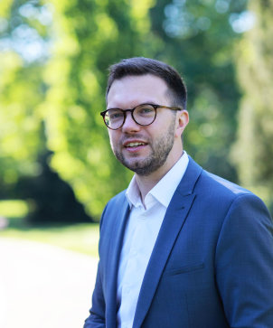 Dr. Maximilian Bieri